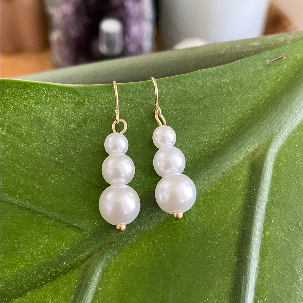 Elegant Pearl Drop Earrings